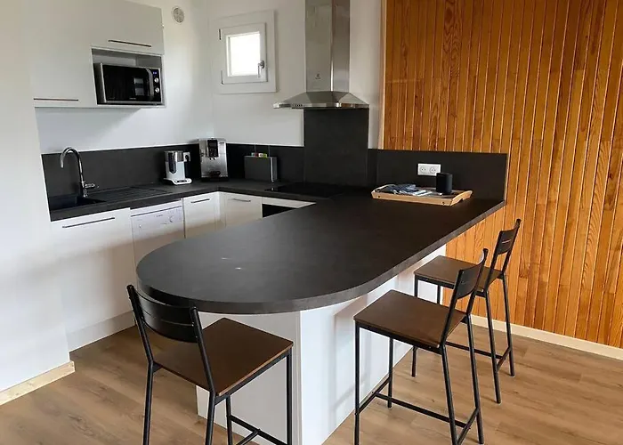 Appartement Au Plan D\'Eau - Chez Laurence